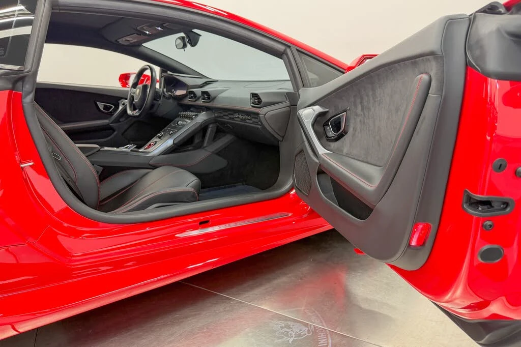 2017 Lamborghini Huracan LP580-2 - Image 23 of 28