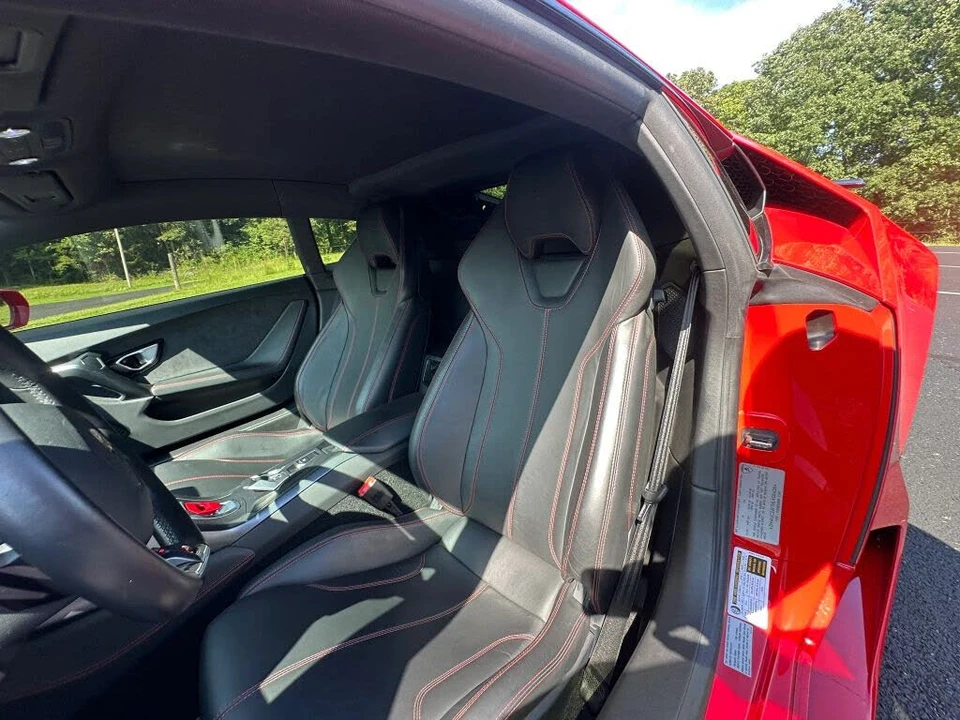 2017 Lamborghini Huracan LP580-2 - Image 8 of 13