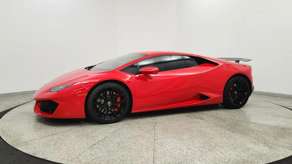 2017 Lamborghini Huracan LP580-2 - Image 2 of 31