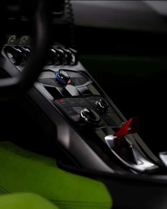 2017 Lamborghini Huracan LP580-2 - Image 4 of 9