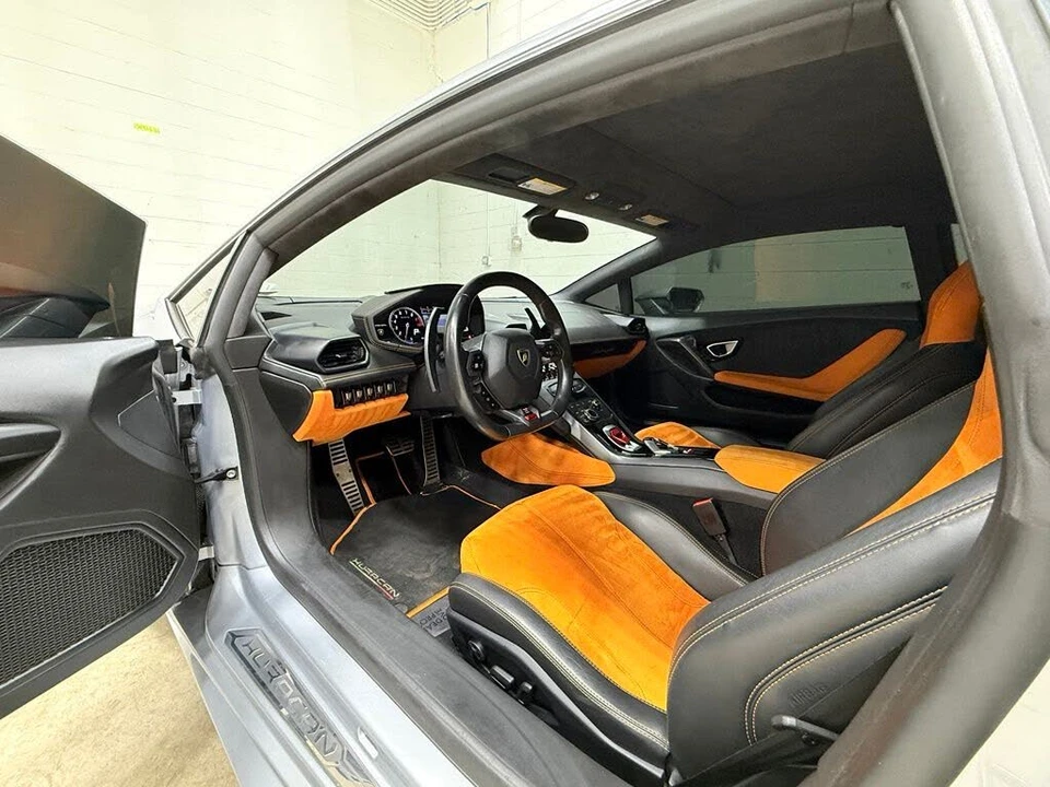 2017 Lamborghini Huracan LP580-2 - Image 29 of 31
