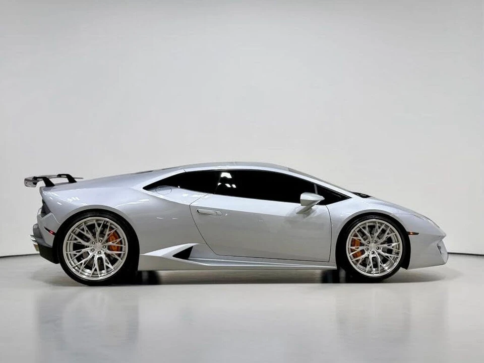 2017 Lamborghini Huracan LP580-2 - Image 10 of 31