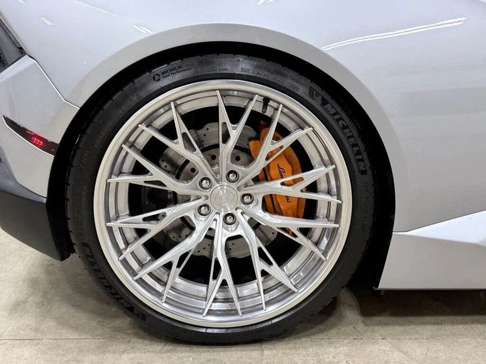 2017 Lamborghini Huracan LP580-2 - Image 23 of 31
