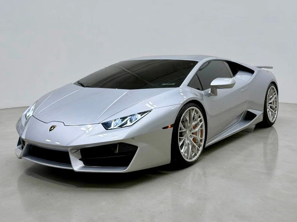 2017 Lamborghini Huracan LP580-2 - Image 4 of 31