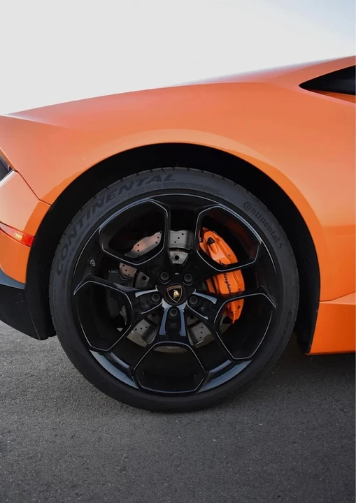 2017 Lamborghini Huracan LP580-2 - Image 11 of 12