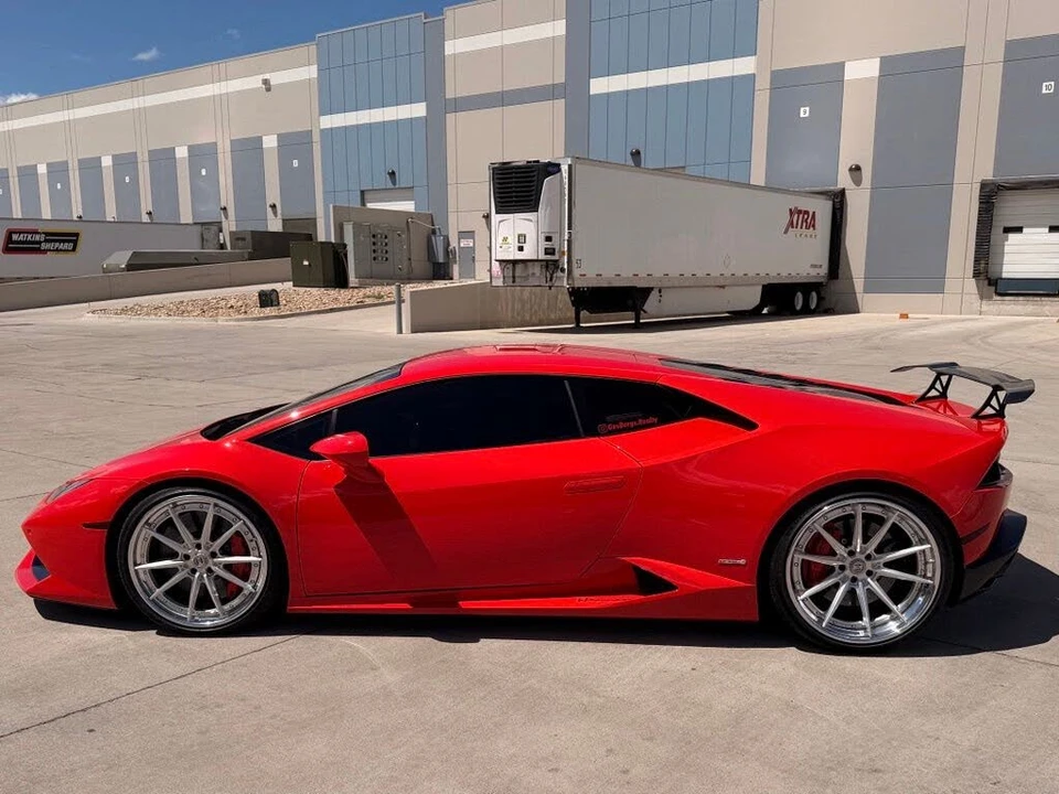 2017 Lamborghini Huracan LP610-4 - Image 11 of 31