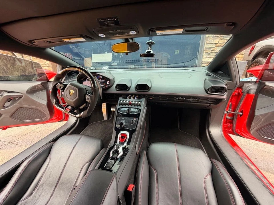 2017 Lamborghini Huracan LP610-4 - Image 30 of 31