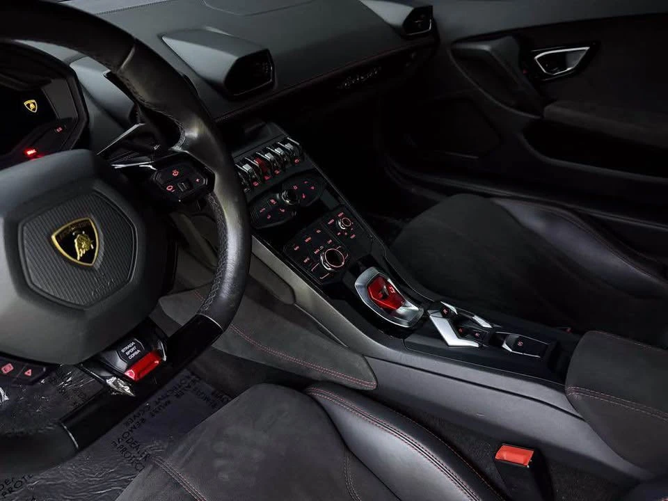 2017 Lamborghini Huracan LP610-4 - Image 4 of 5
