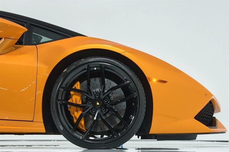 2017 Lamborghini Huracan LP610-4 - Image 14 of 31