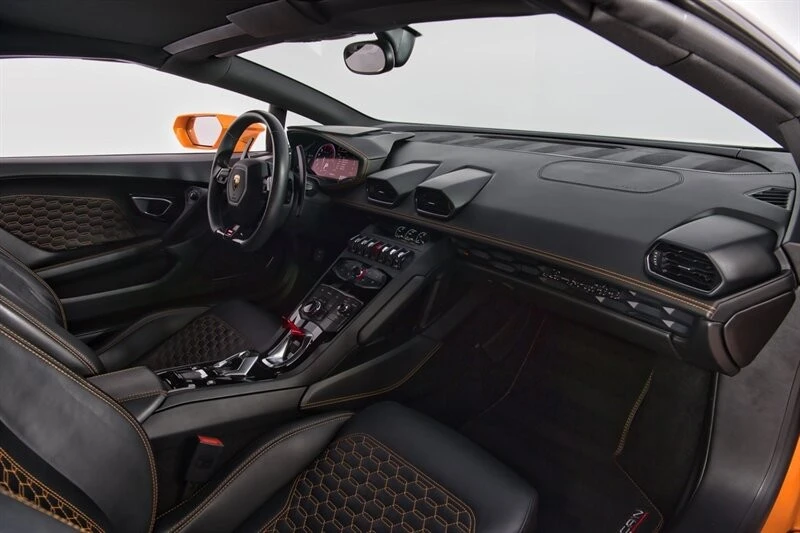 2017 Lamborghini Huracan LP610-4 - Image 29 of 31