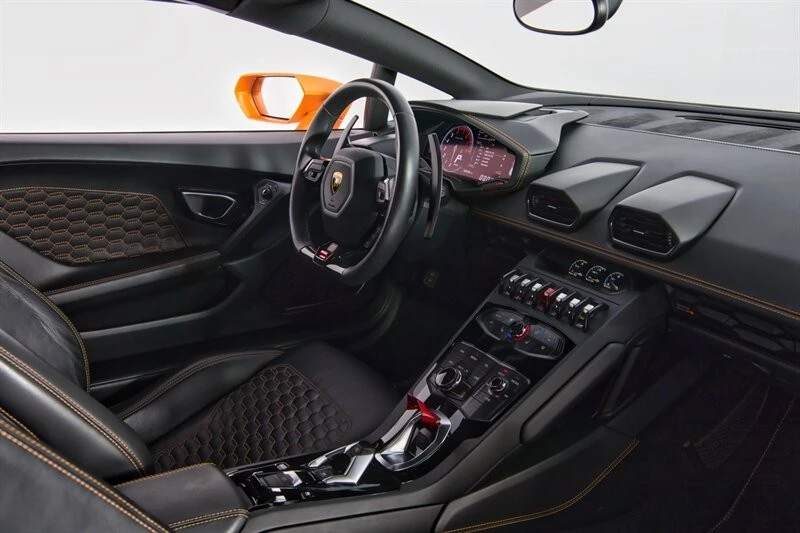 2017 Lamborghini Huracan LP610-4 - Image 30 of 31