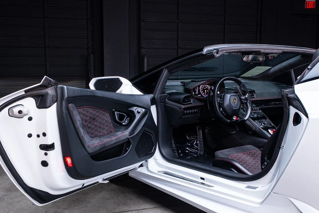 2017 Lamborghini Huracan LP610-4 - Image 28 of 31
