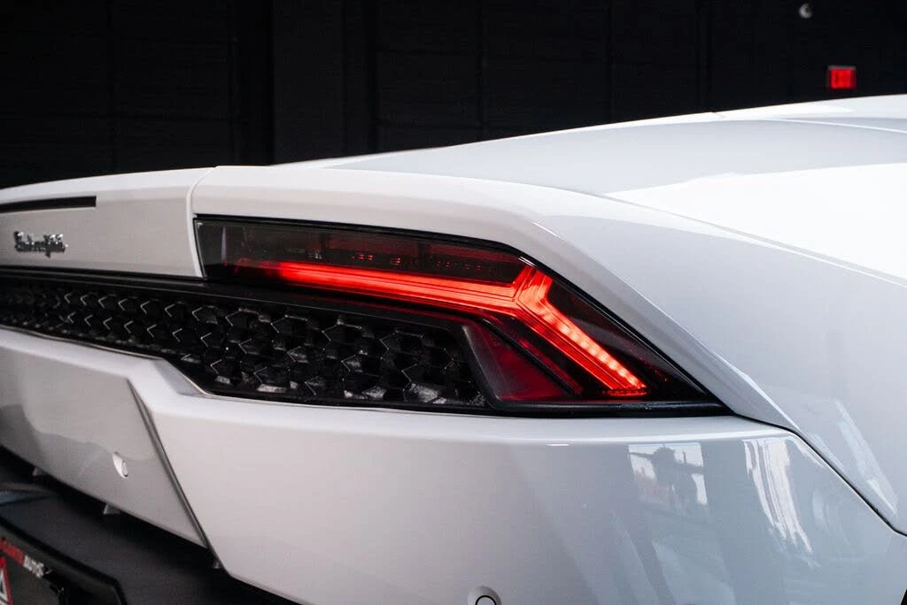 2017 Lamborghini Huracan LP610-4 - Image 19 of 31