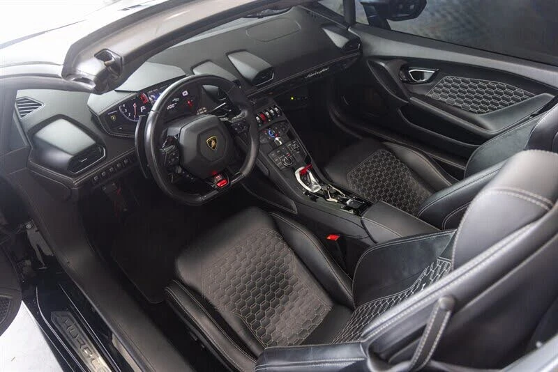 2017 Lamborghini Huracan LP610-4 - Image 17 of 31
