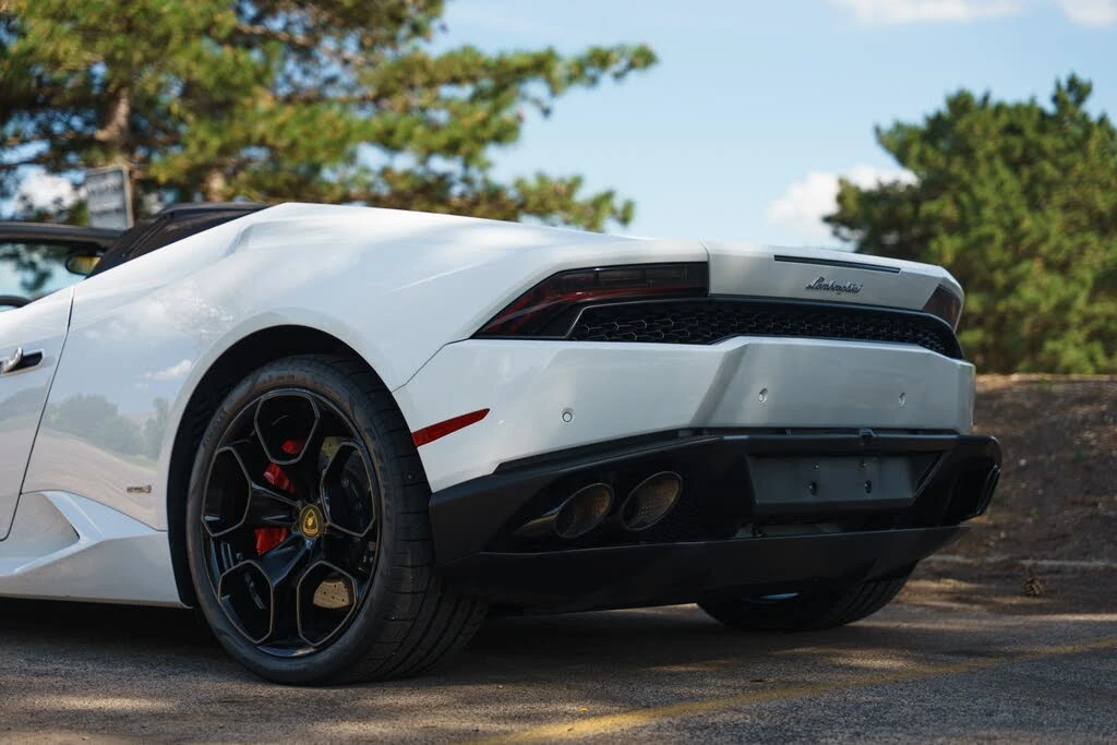 2017 Lamborghini Huracan LP610-4 - Image 11 of 31