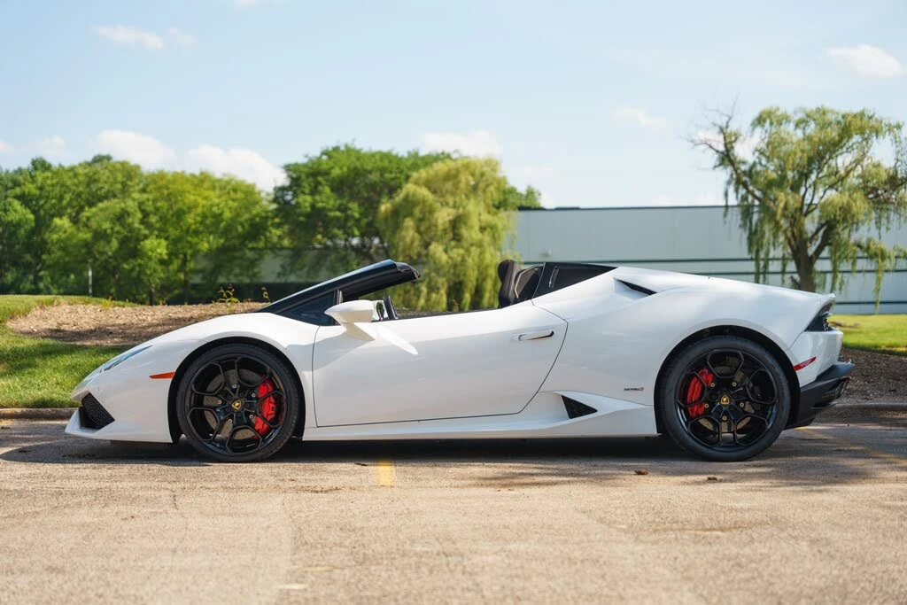 2017 Lamborghini Huracan LP610-4 - Image 2 of 31
