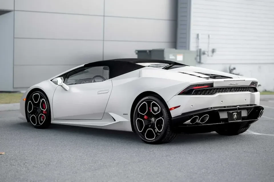 2017 Lamborghini Huracan LP610-4 - Image 3 of 7