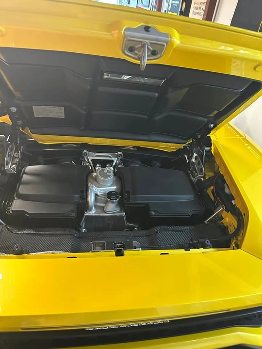 2017 Lamborghini Huracan LP610-4 - Image 9 of 11