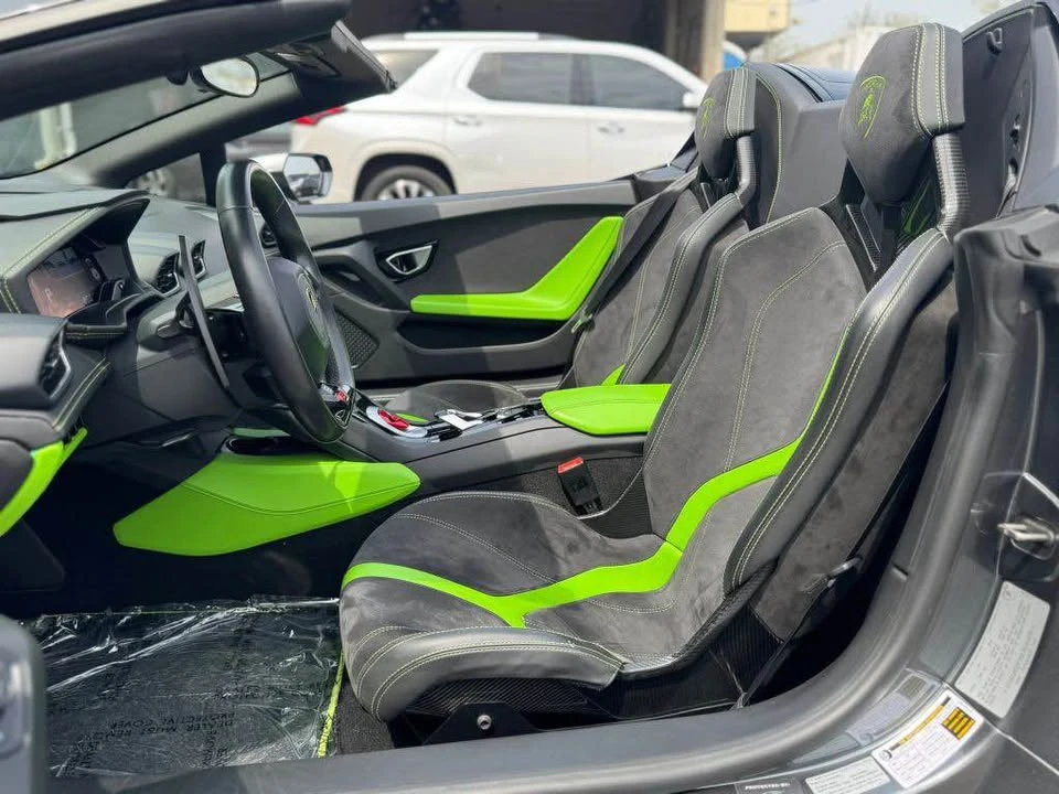 2017 Lamborghini Huracan LP610-4 - Image 8 of 17