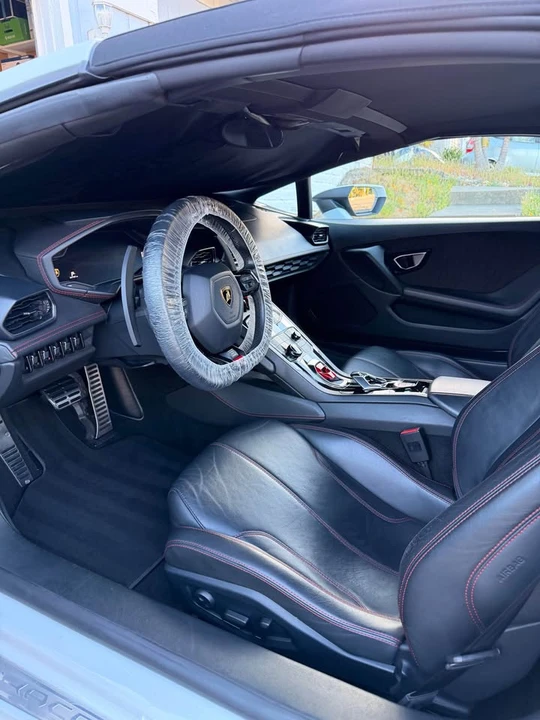 2017 Lamborghini Huracan LP610-4 - Image 6 of 9