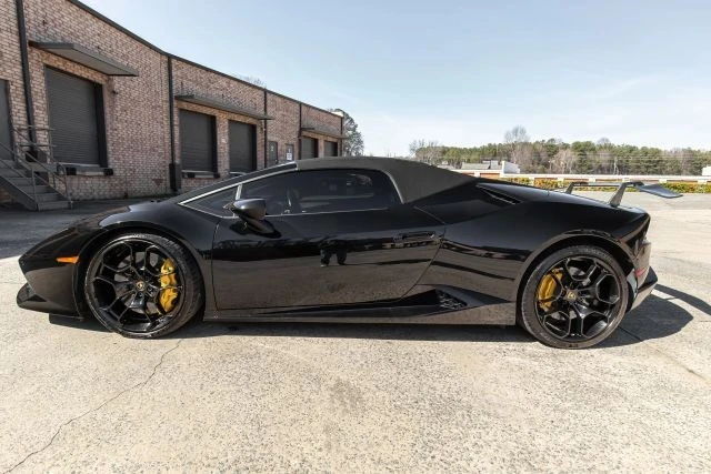 2017 Lamborghini Huracan LP610-4 - Image 8 of 21