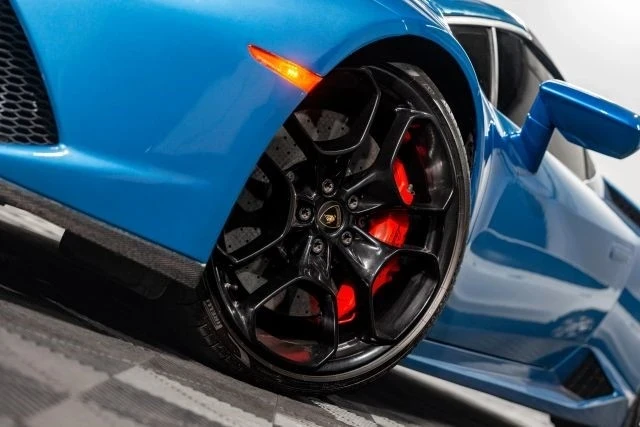 2017 Lamborghini Huracan LP610-4 - Image 10 of 21