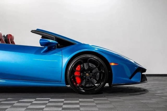 2017 Lamborghini Huracan LP610-4 - Image 12 of 21