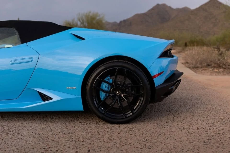 2017 Lamborghini Huracan LP610-4 - Image 12 of 18