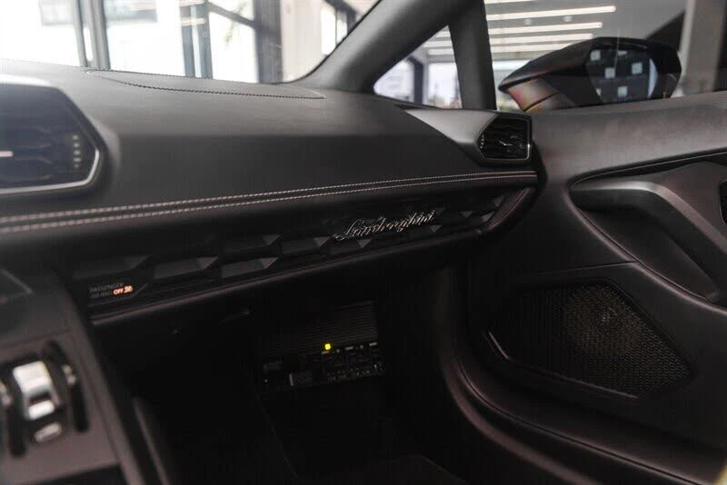 2017 Lamborghini Huracan LP610-4 - Image 25 of 31