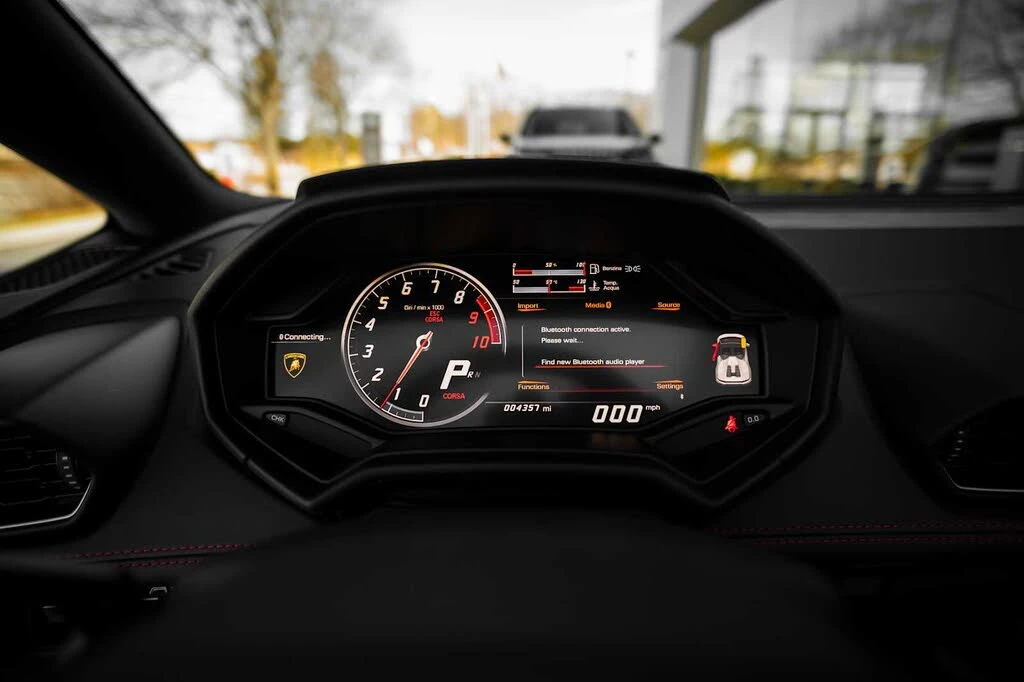 2017 Lamborghini Huracan LP610-4 - Image 4 of 31