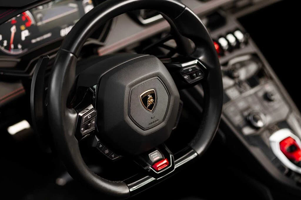 2017 Lamborghini Huracan LP610-4 - Image 5 of 31
