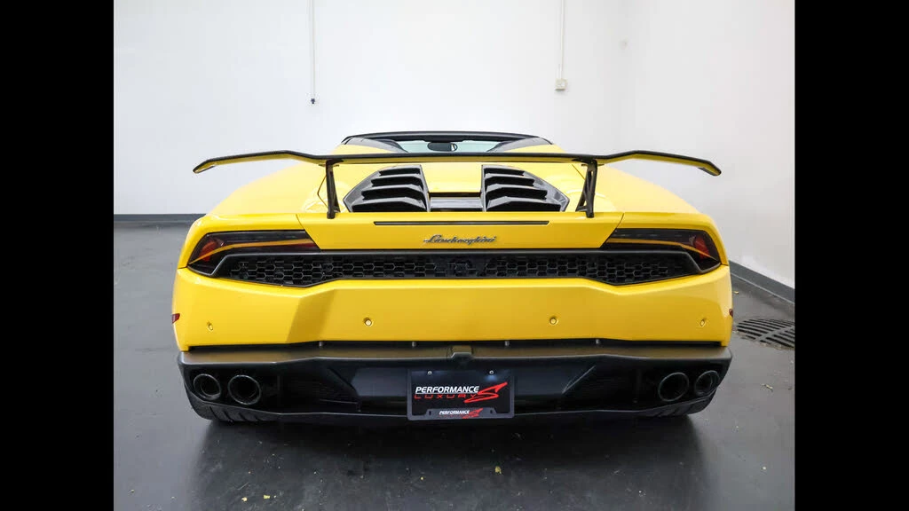 2017 Lamborghini Huracan LP610-4 - Image 5 of 31