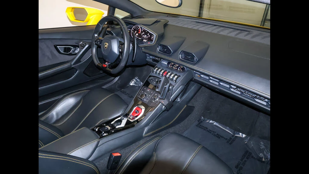 2017 Lamborghini Huracan LP610-4 - Image 24 of 31