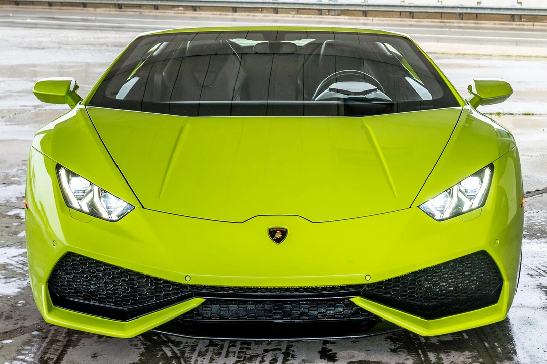 2017 Lamborghini Huracan LP610-4 - Image 2 of 31
