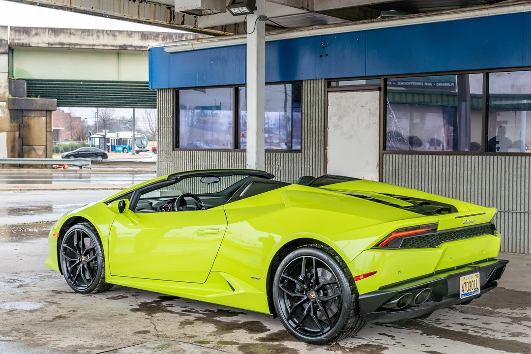 2017 Lamborghini Huracan LP610-4 - Image 14 of 31