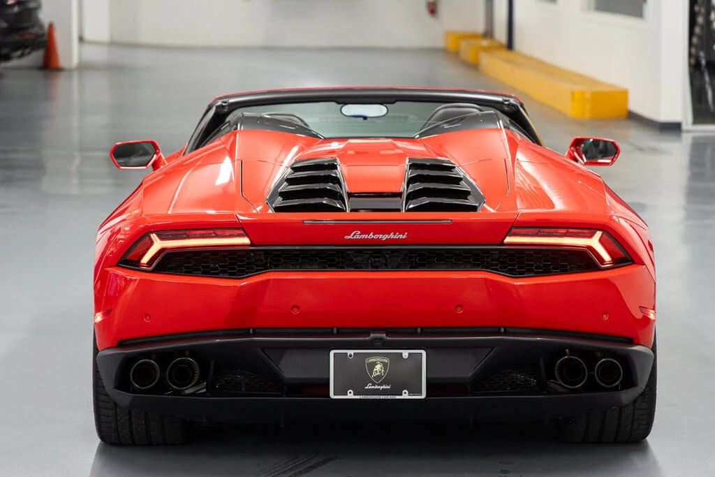 2017 Lamborghini Huracan LP610-4 - Image 8 of 31