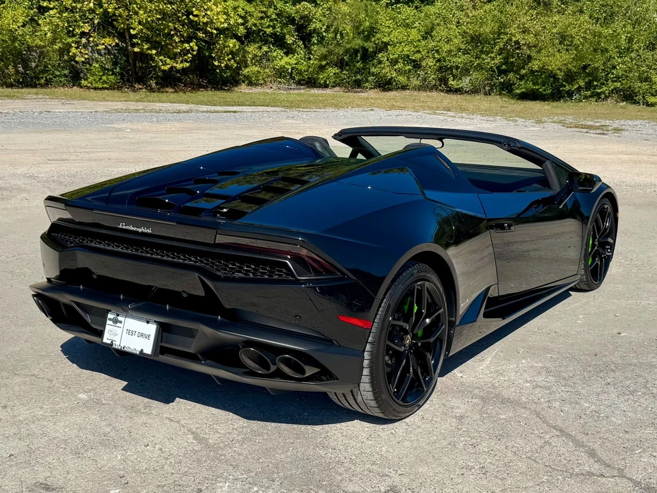 2017 Lamborghini Huracan LP610-4 - Image 3 of 21
