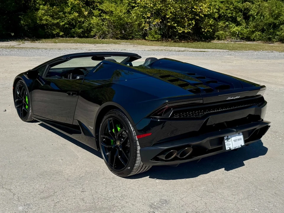 2017 Lamborghini Huracan LP610-4 - Image 4 of 12