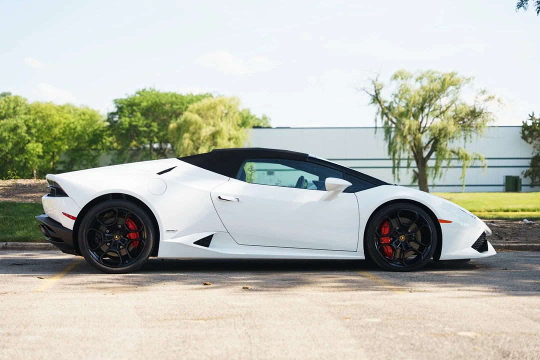 2017 Lamborghini Huracan LP610-4 - Image 16 of 31