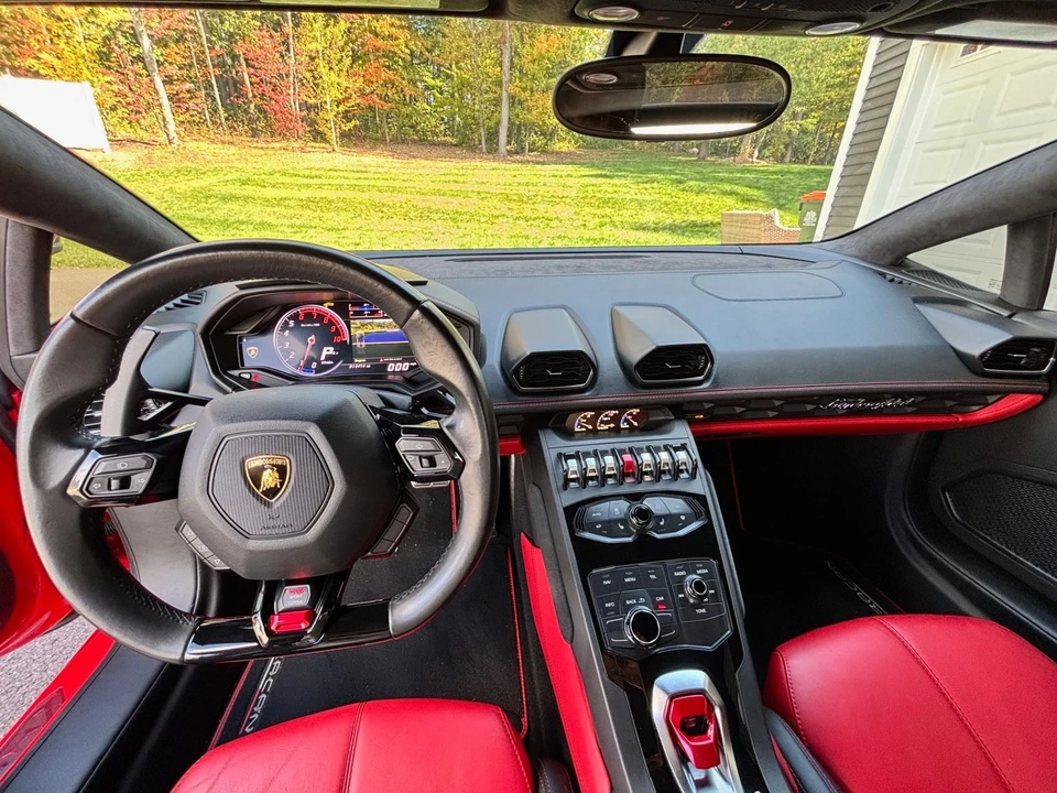 2017 Lamborghini Huracan LP610-4 - Image 10 of 12