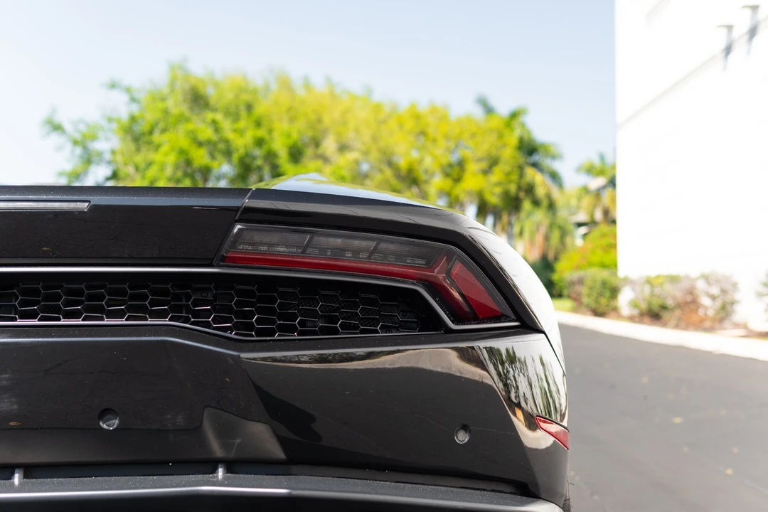 2017 Lamborghini Huracan LP610-4 - Image 16 of 21