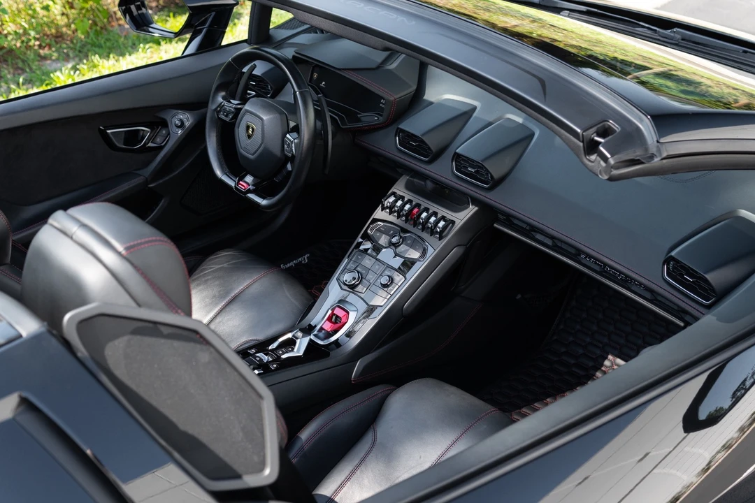 2017 Lamborghini Huracan LP610-4 - Image 6 of 21