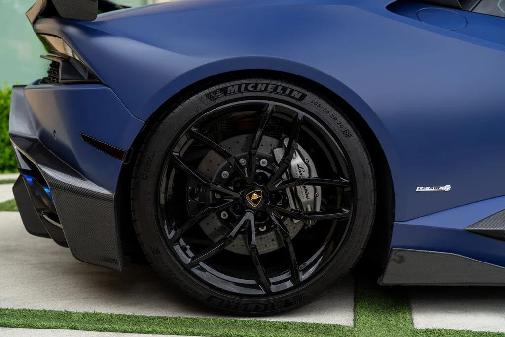 2017 Lamborghini Huracan LP610-4 - Image 16 of 31