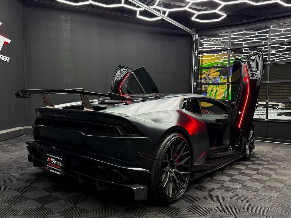 2017 Lamborghini Huracan LP610-4 - Image 8 of 26