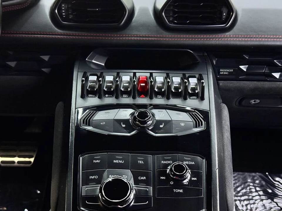 2017 Lamborghini Huracan LP610-4 - Image 24 of 31
