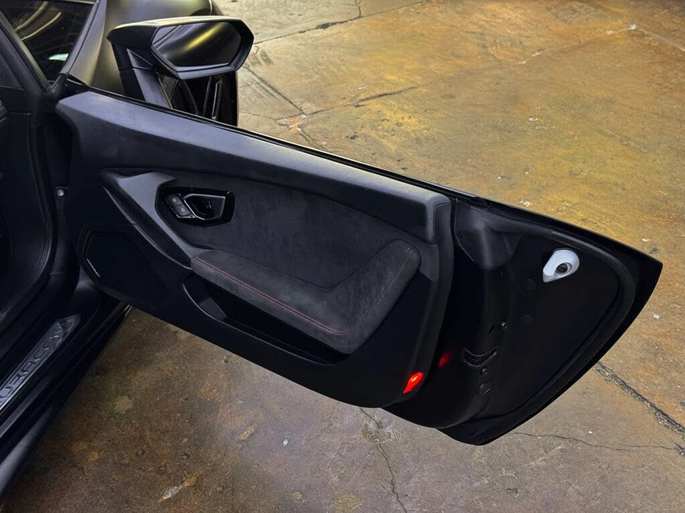 2017 Lamborghini Huracan LP610-4 - Image 31 of 31