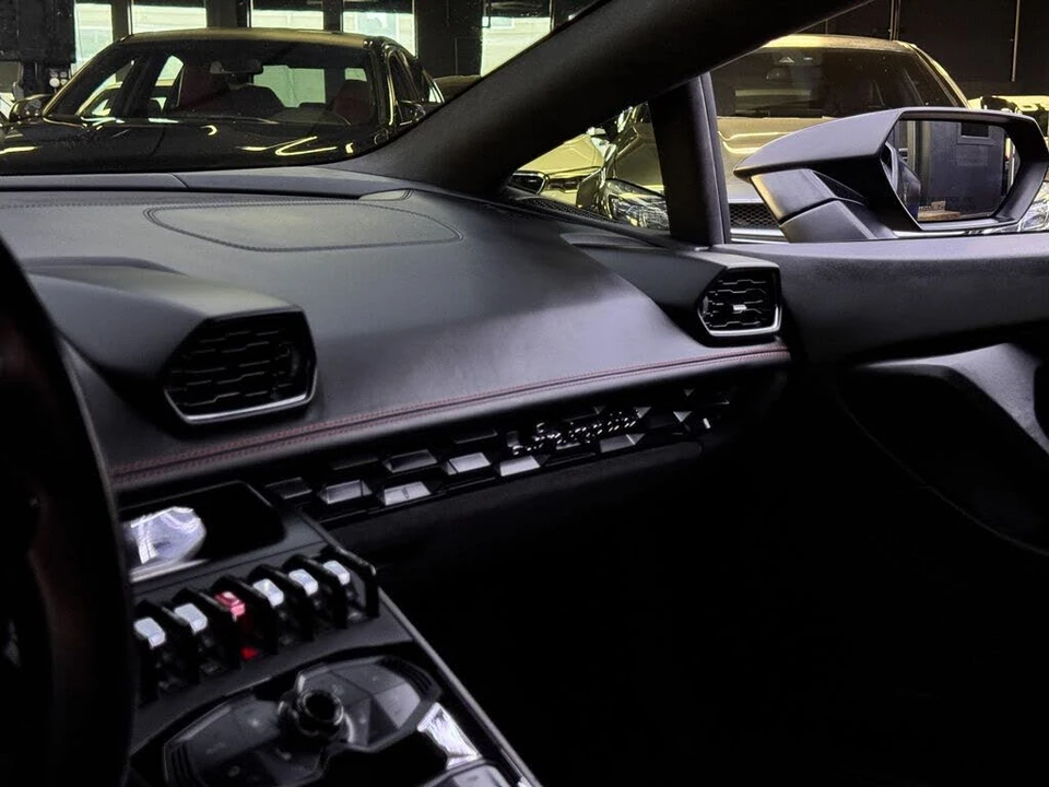 2017 Lamborghini Huracan LP610-4 - Image 28 of 31