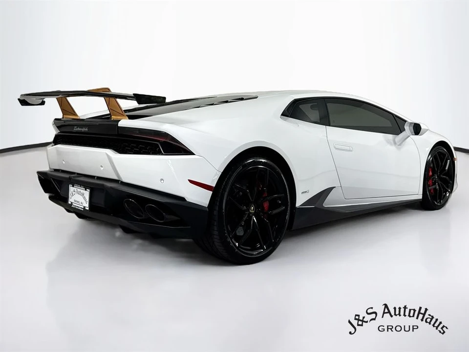 2017 Lamborghini Huracan LP610-4 - Image 7 of 31