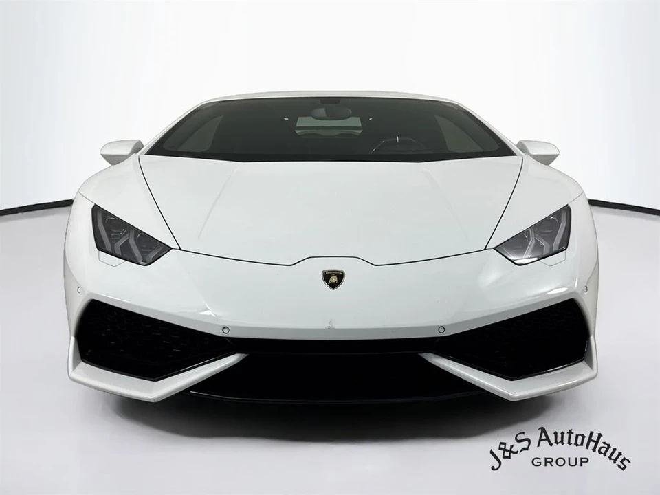 2017 Lamborghini Huracan LP610-4 - Image 2 of 31