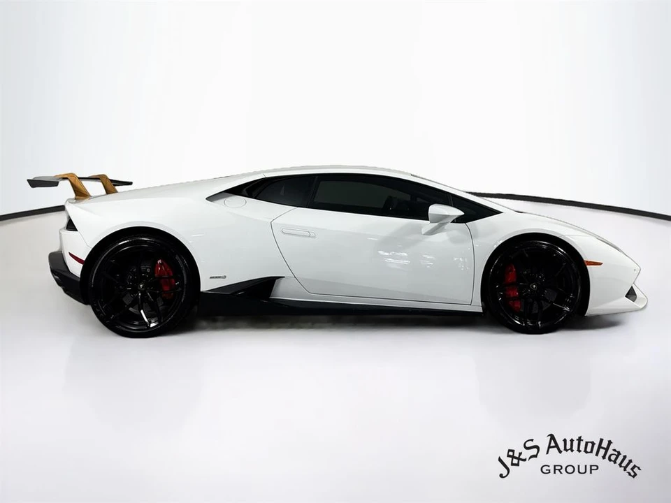 2017 Lamborghini Huracan LP610-4 - Image 8 of 31